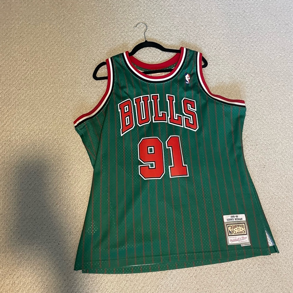 DENNIS RODMAN MITCHELL & NESS AUTHENTIC BULLS JERSEY SIZE XL